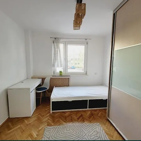 2 Pokojowe Samodzielne Mieszkanie Nauczycielska Appartamento